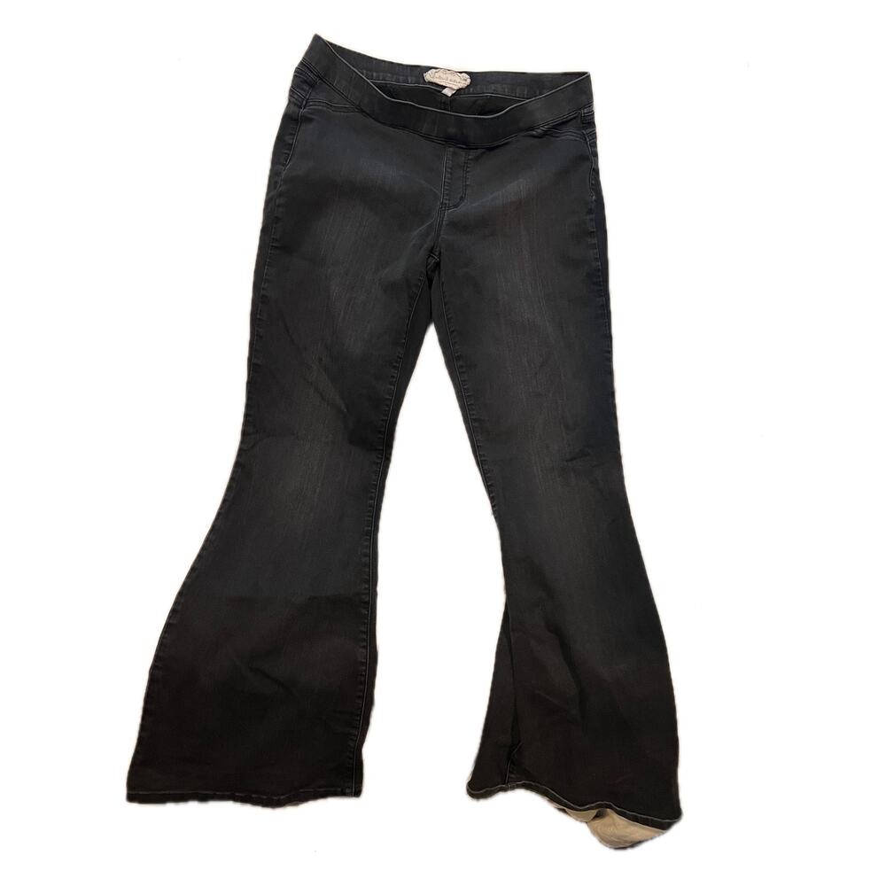 Altar'd State Flare Jeans Womans Large W: 32 L: 30